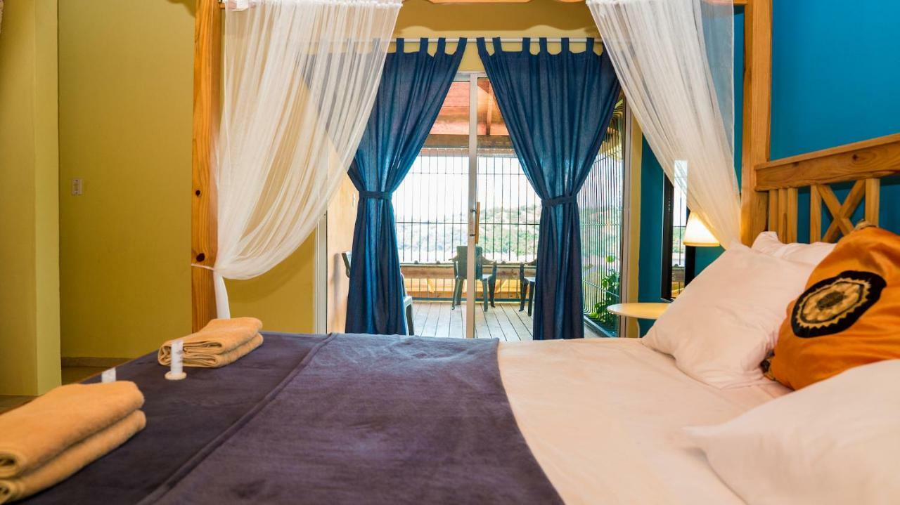 Villas Del Lago Lake Resort & Campground Yaque Arriba Exterior photo