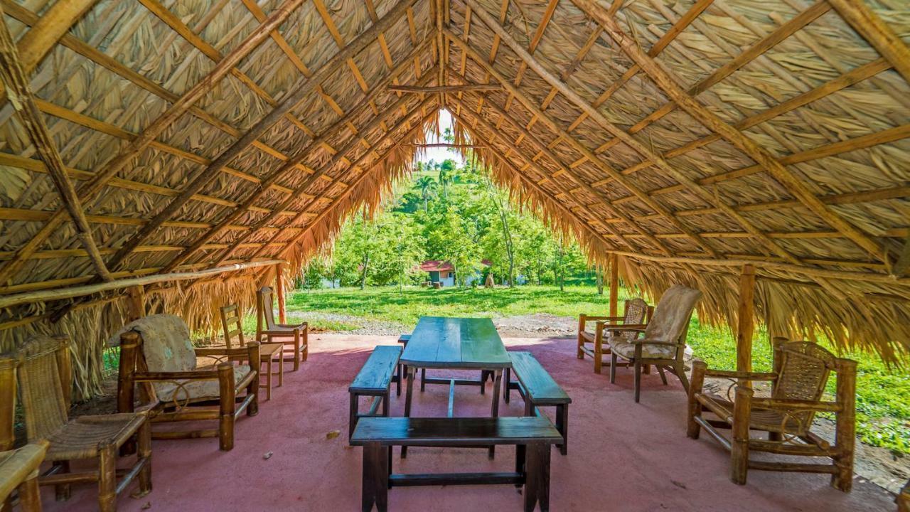 Villas Del Lago Lake Resort & Campground Yaque Arriba Exterior photo